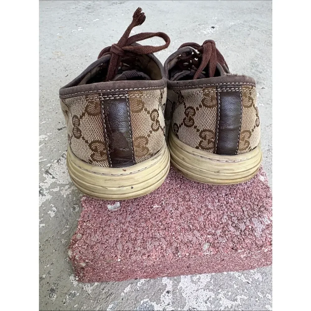 Gucci supreme tennis shoes